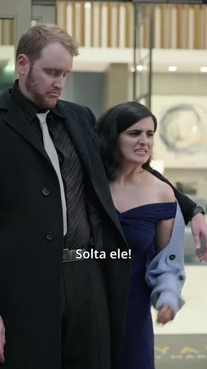 A Vida Dupla da Doce Ex-Esposa de Um Bilionário - Episode 9