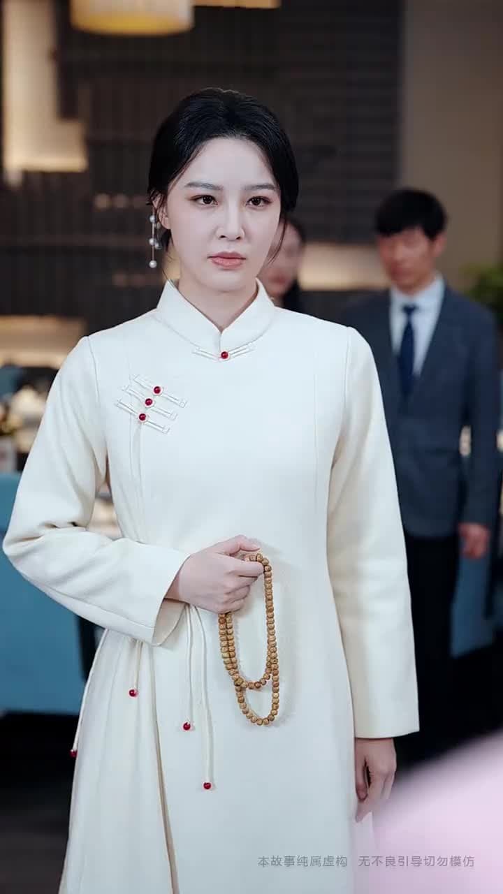 天生烏鴉嘴,反派求我別開口 - Episode 10