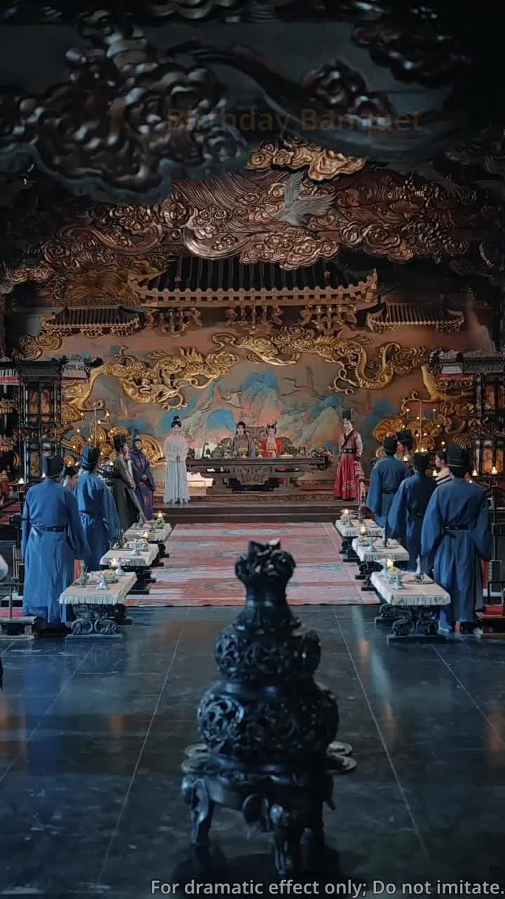 Love's Flight, Palace's Cage - Episode 49