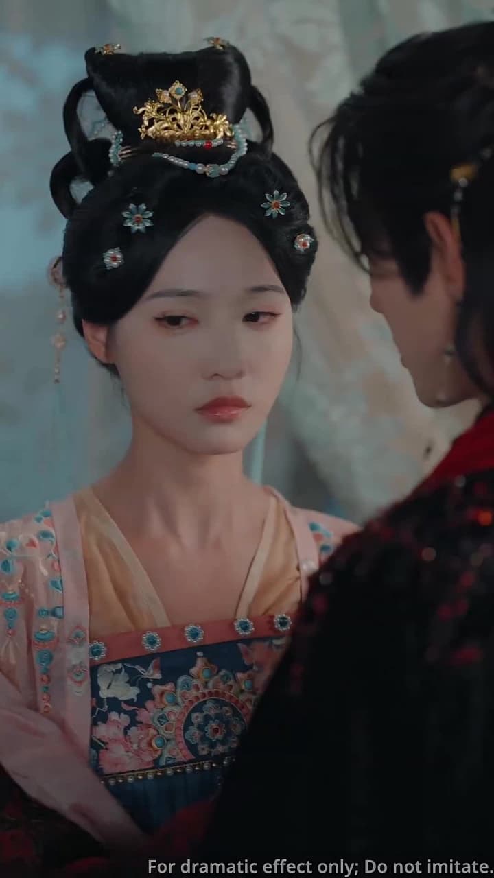 Love's Flight, Palace's Cage - Episode 20