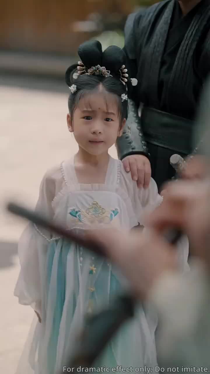 Love's Flight, Palace's Cage - Episode 62