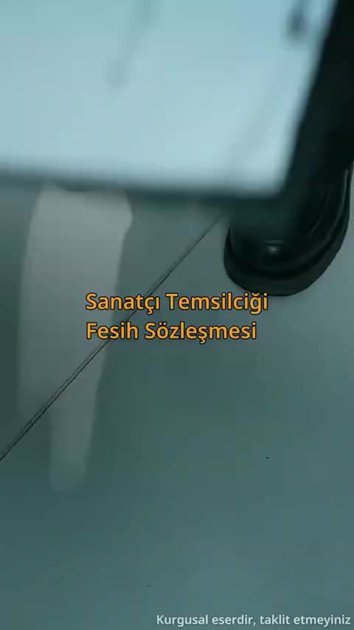 Işıklar Altında Dönmeyen Aşk - Episode 14