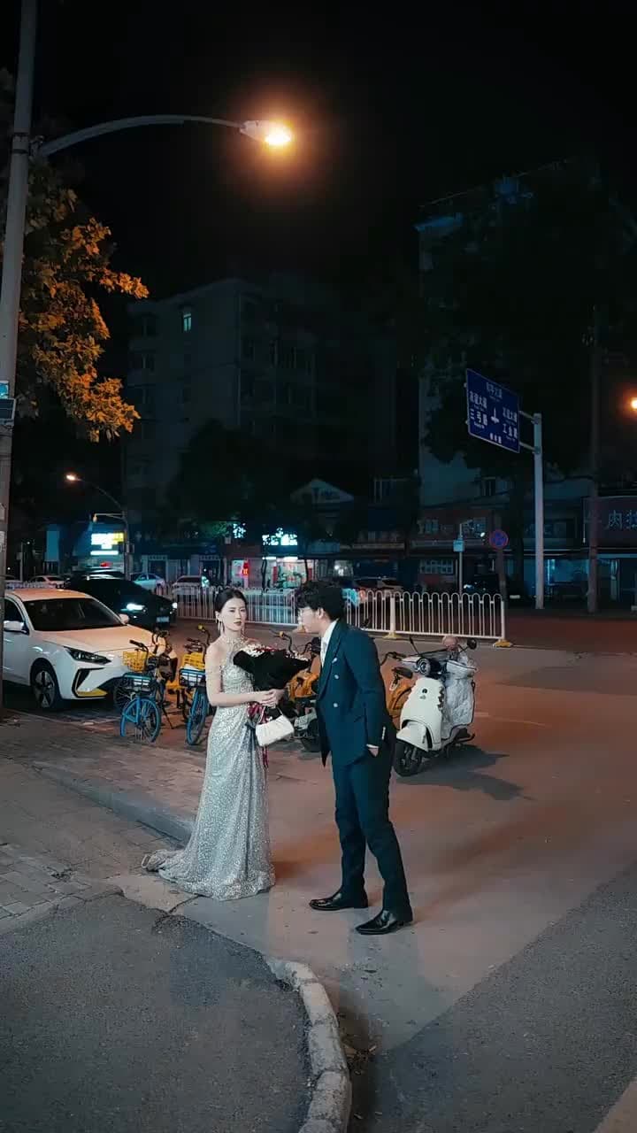 Khi Sếp Nữ Phải Lòng Bảo Vệ - Episode 32
