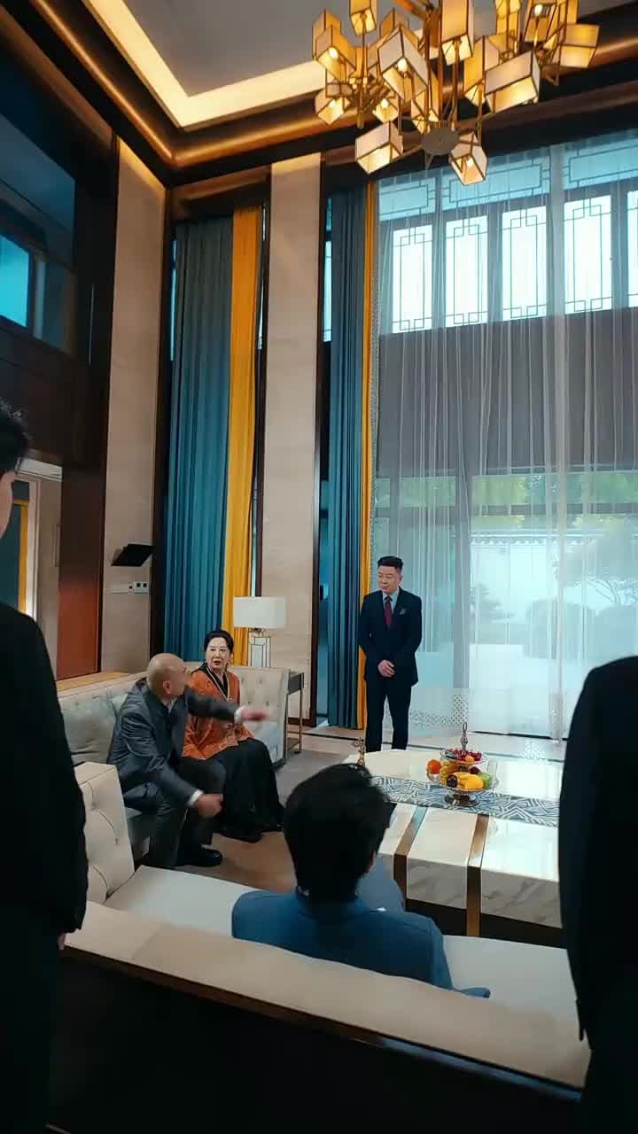 Khi Sếp Nữ Phải Lòng Bảo Vệ - Episode 39