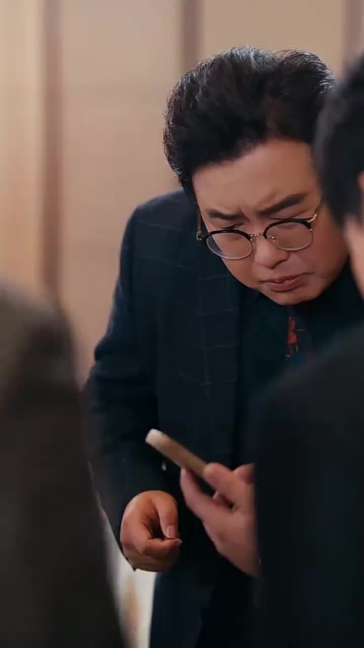 My Boss Is Now My Stepmom - Episode 12