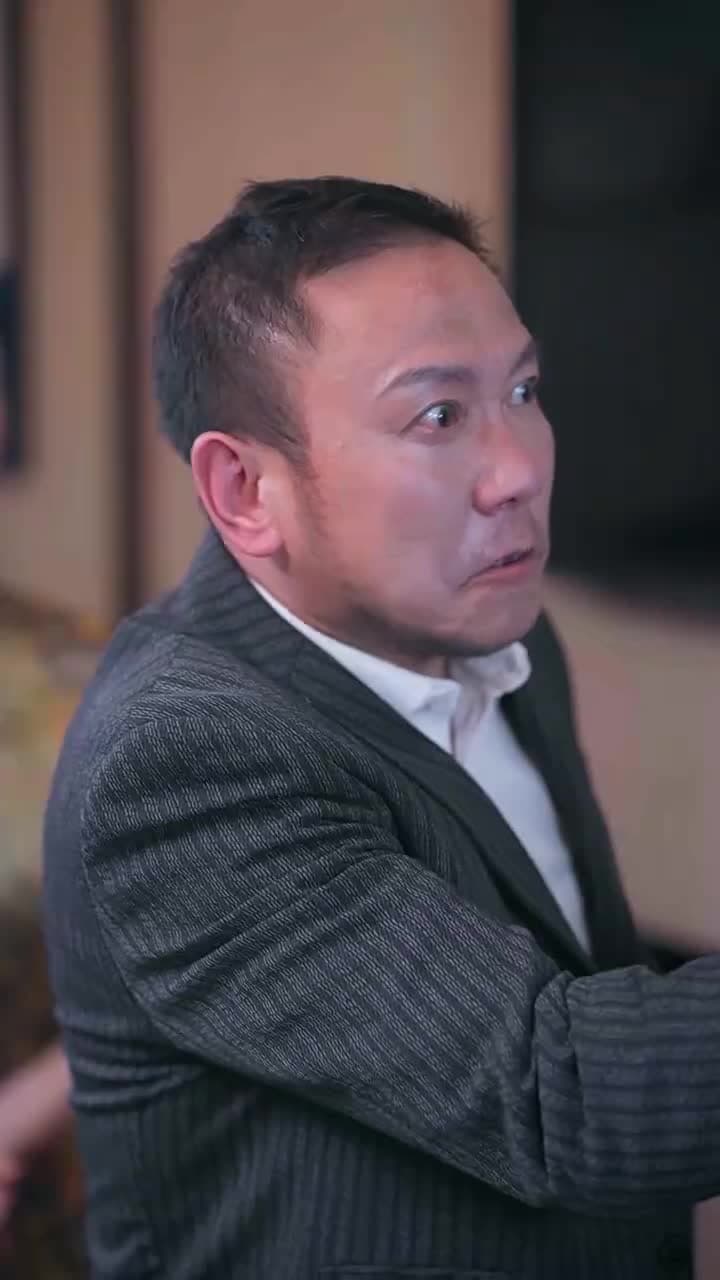 ダメオヤジの正体が大富豪? - Episode 50
