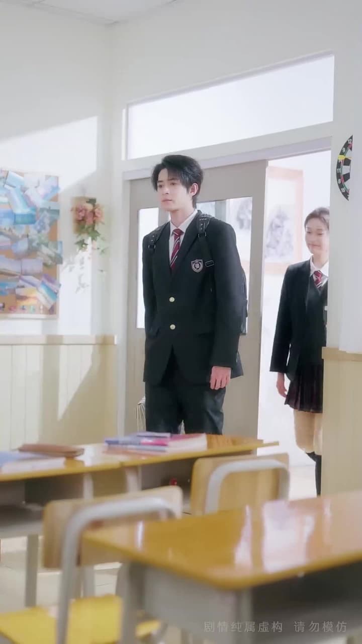 誤入貴族學校,她只想搞錢 - Episode 13