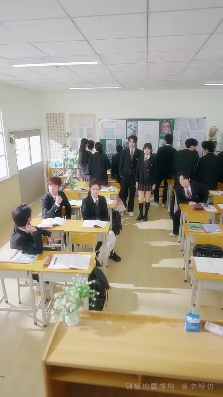 誤入貴族學校,她只想搞錢 - Episode 21