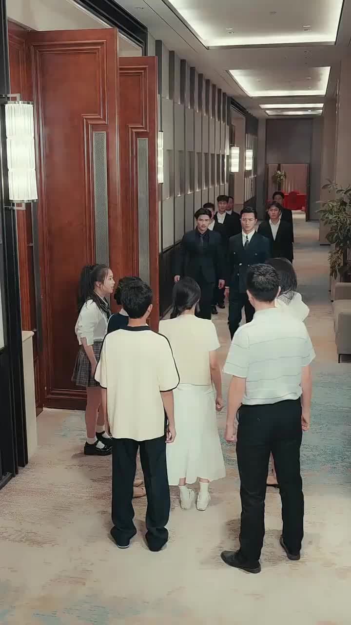 ประธานลี่ตามจีบ ภรรยาผู้พิชิตทุกสิ่ง - Episode 39