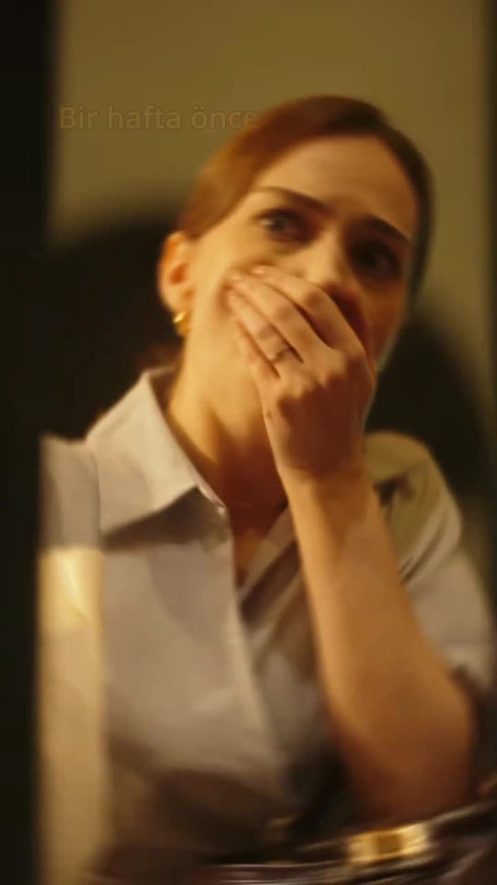 Zamana Meydan Okuyan Aşk - Episode 2
