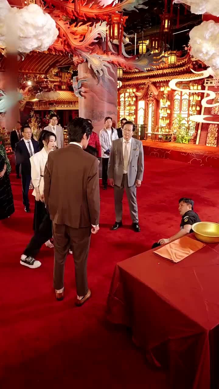 Mari Berjuang Bersama! - Episode 13