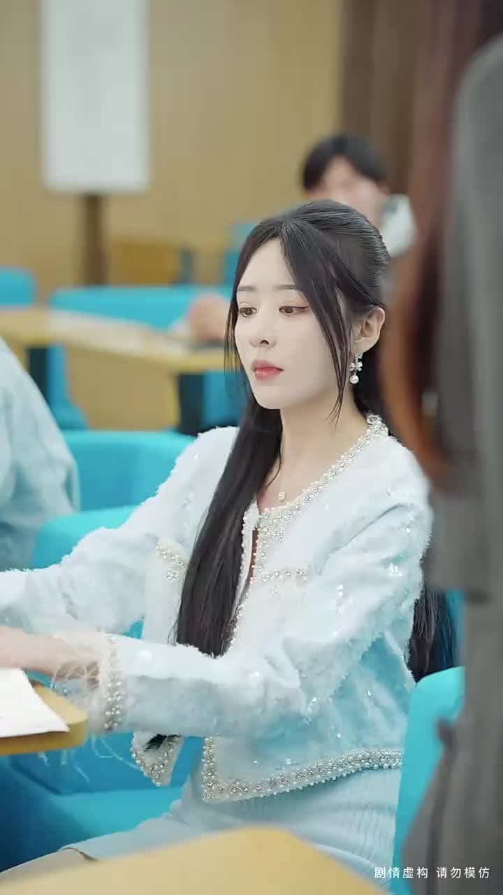 她以爲我窮,我以爲她乖 - Episode 37