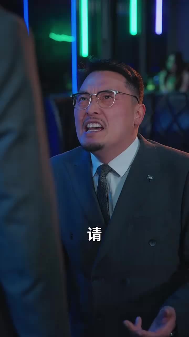 離婚後,他重臨巔峯 - Episode 13