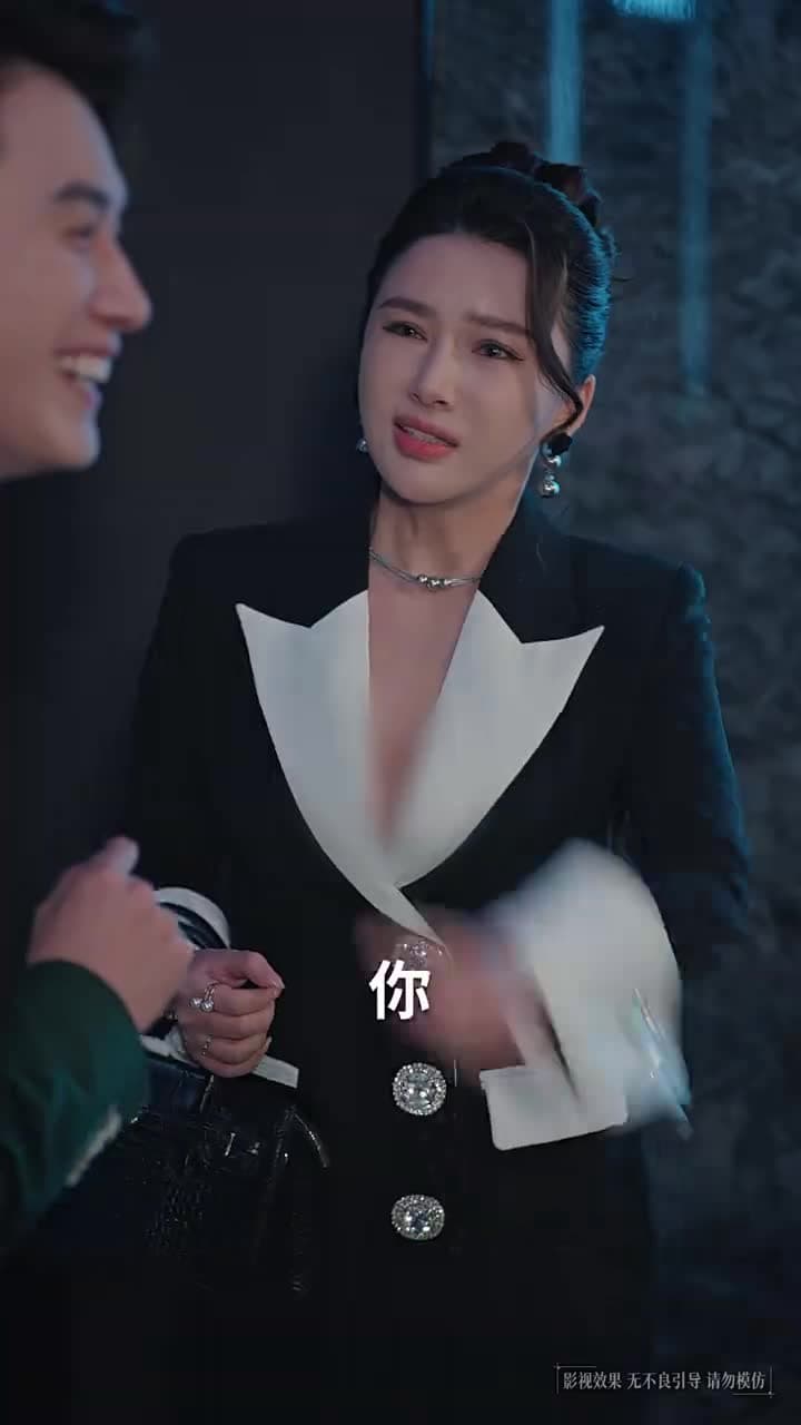 離婚後,他重臨巔峯 - Episode 51