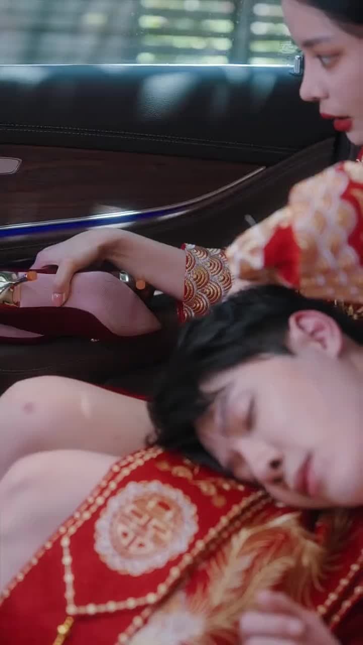 Elle succombe à l'amour - Episode 4
