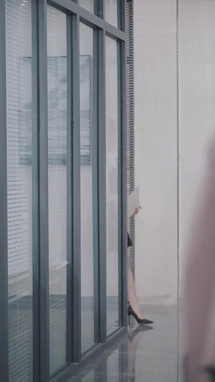 Elle succombe à l'amour - Episode 59