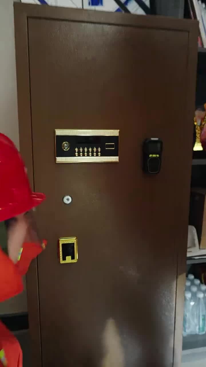 Double Vie, Enfant en Péril - Episode 3