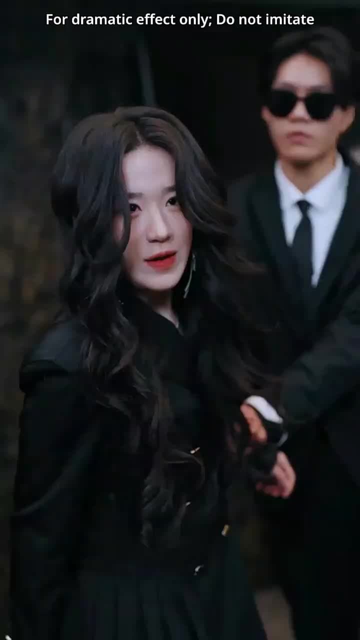 [Dubbed]Heiress Unmasked: Astonishing Comeback - Episode 33