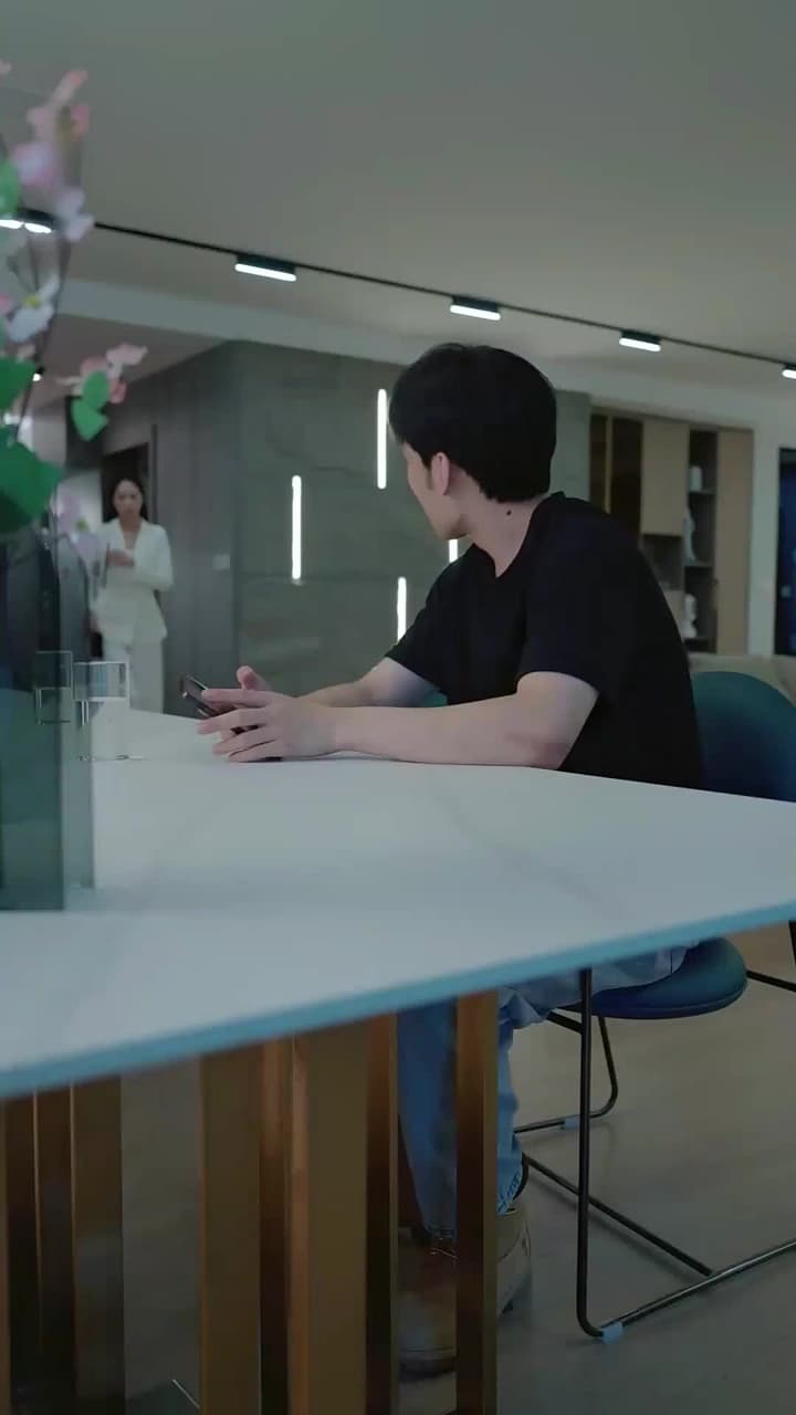 [Dubbed]The CEO's Bodyguard Boyfriend - Episode 74