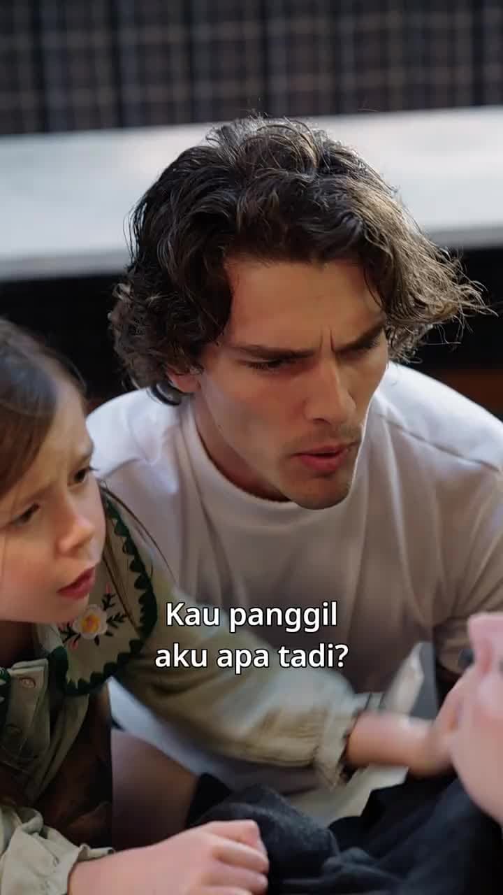 Saat Cinta Menemui Kita - Episode 32