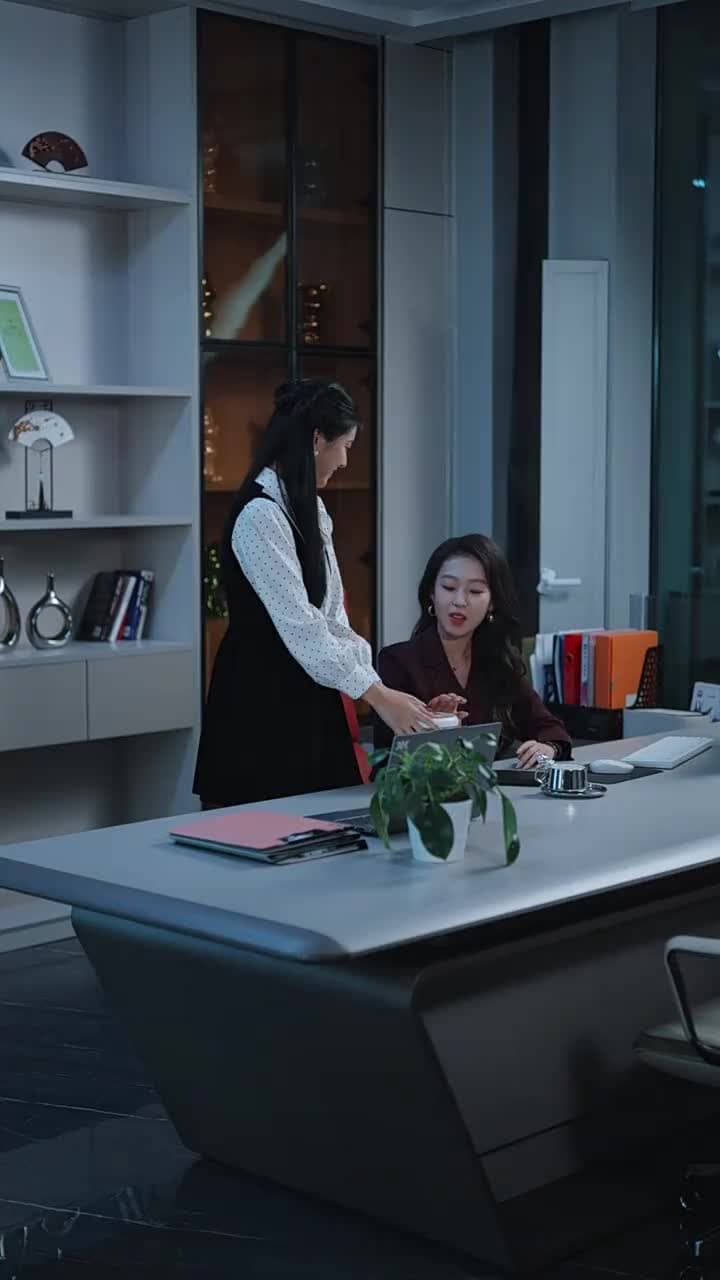 The Moon’s Fall, My Rise - Episode 52