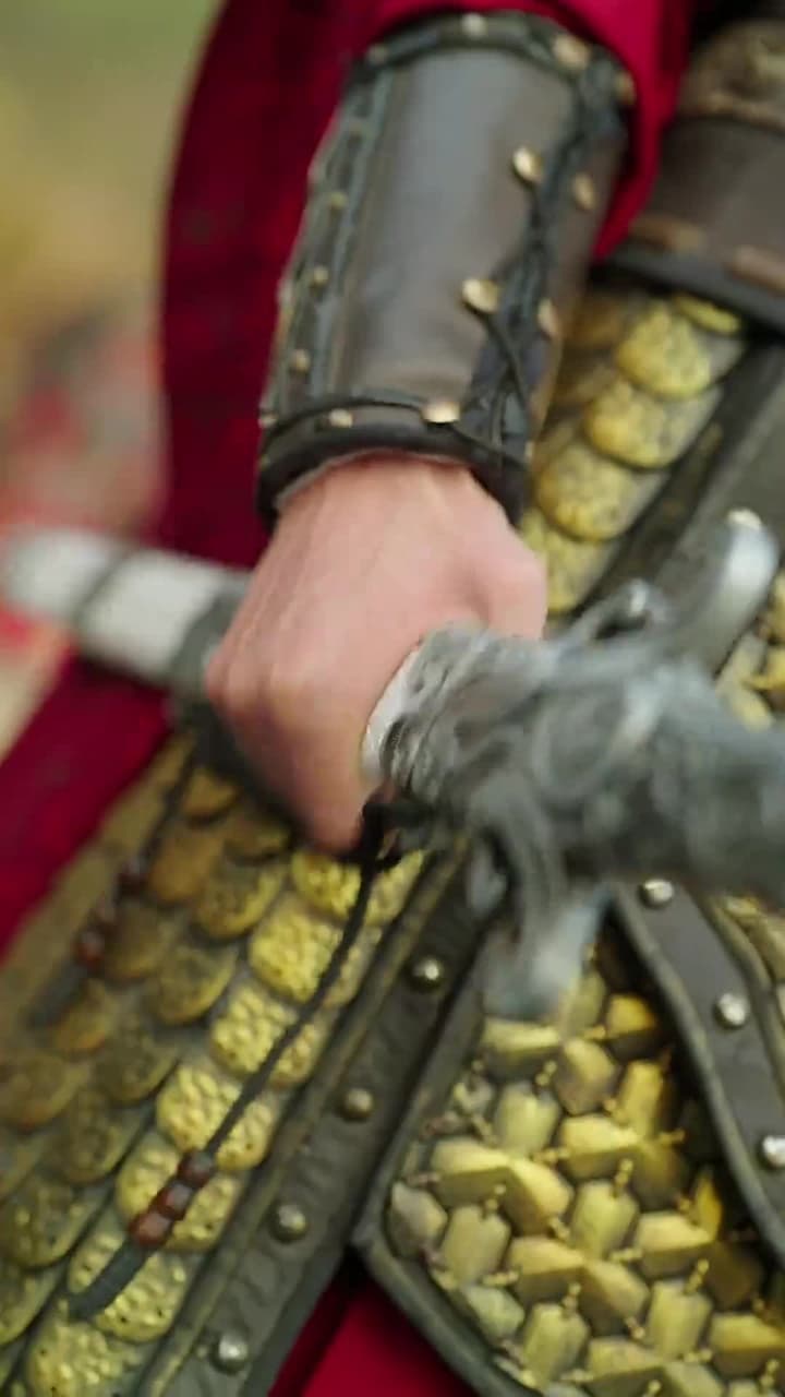 新鳳不棲舊巢 - Episode 36