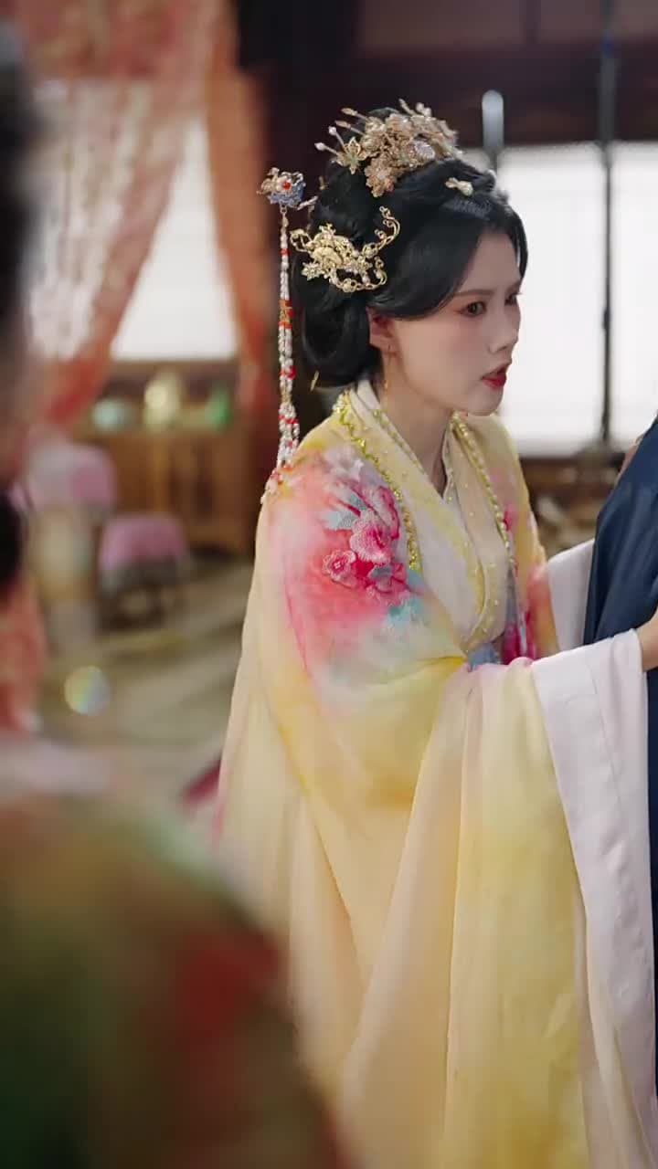 新鳳不棲舊巢 - Episode 8