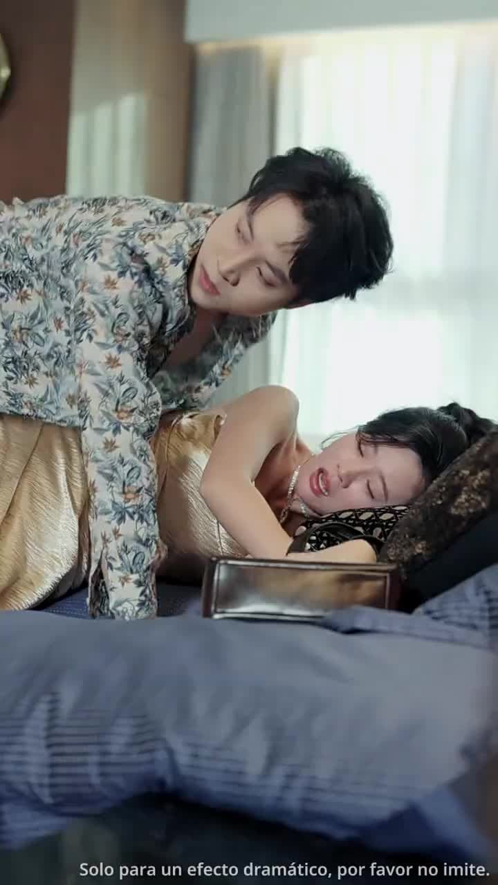 La Esposa que Contraatacó - Episode 12