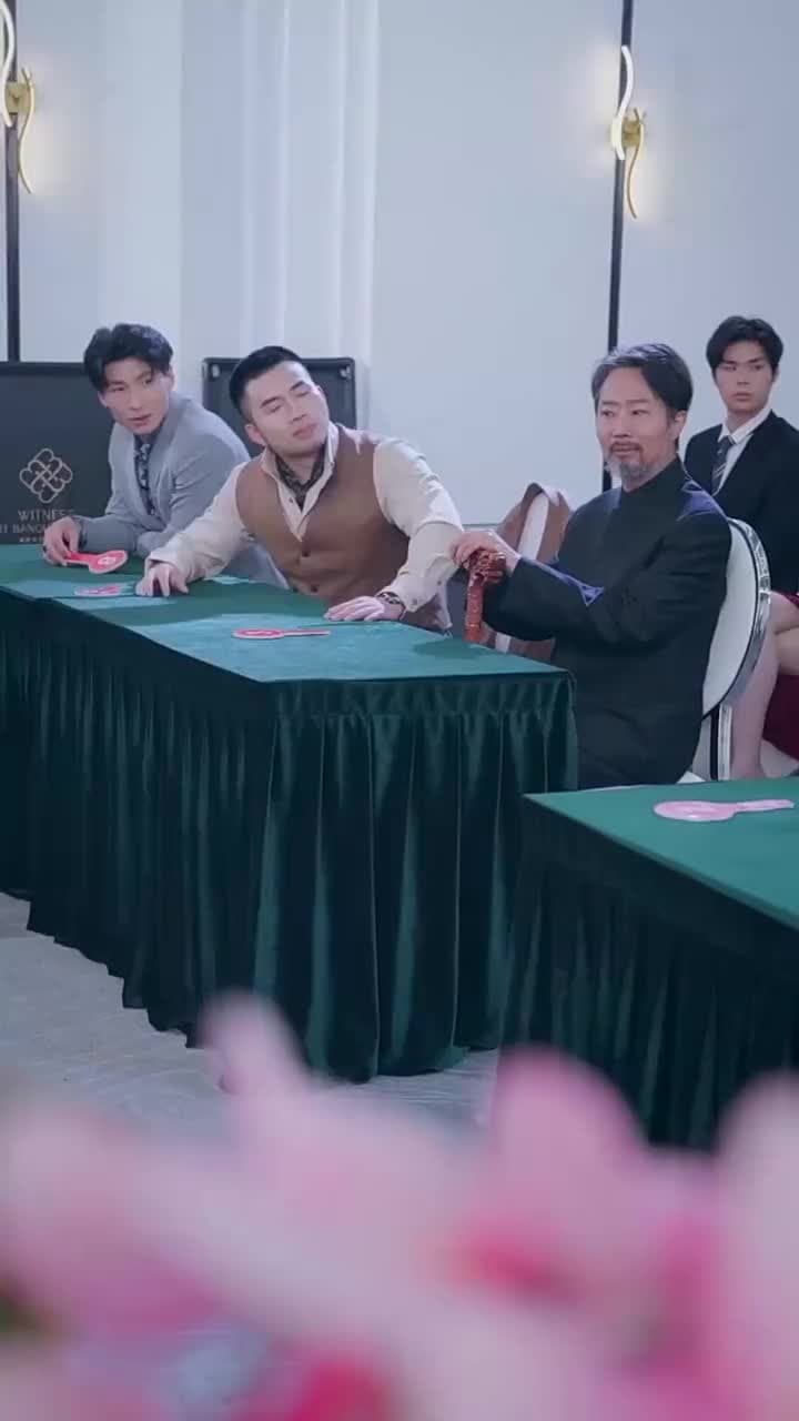 [Dubbed]My Dad is a Super Rich Guard - Episode 17