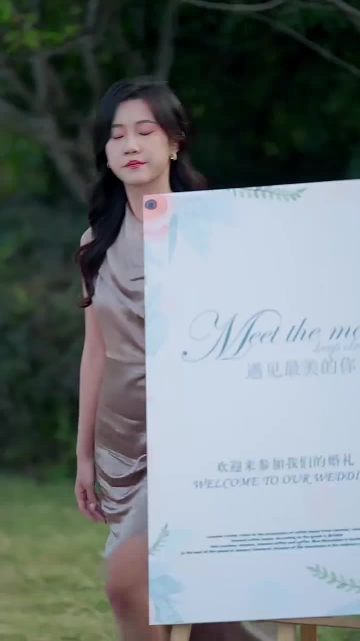 [吹替]再婚後、夫が天才画家の私にメロメロ - Episode 60