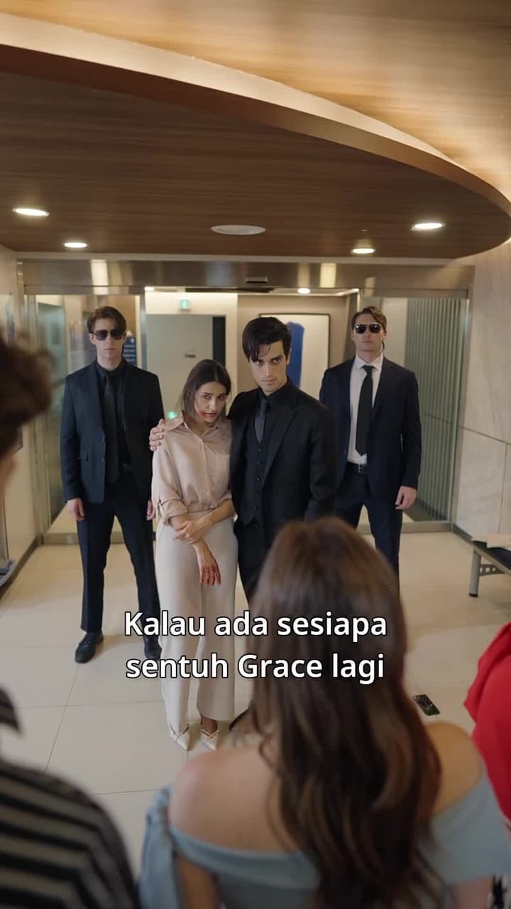 Bekas Suamiku Buta, Aku Doktor Terhebat! - Episode 13