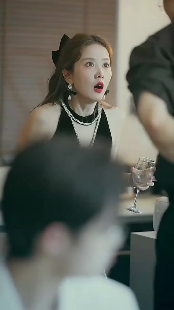 [Dijuluki]Kemesraan Malam ini - Episode 44