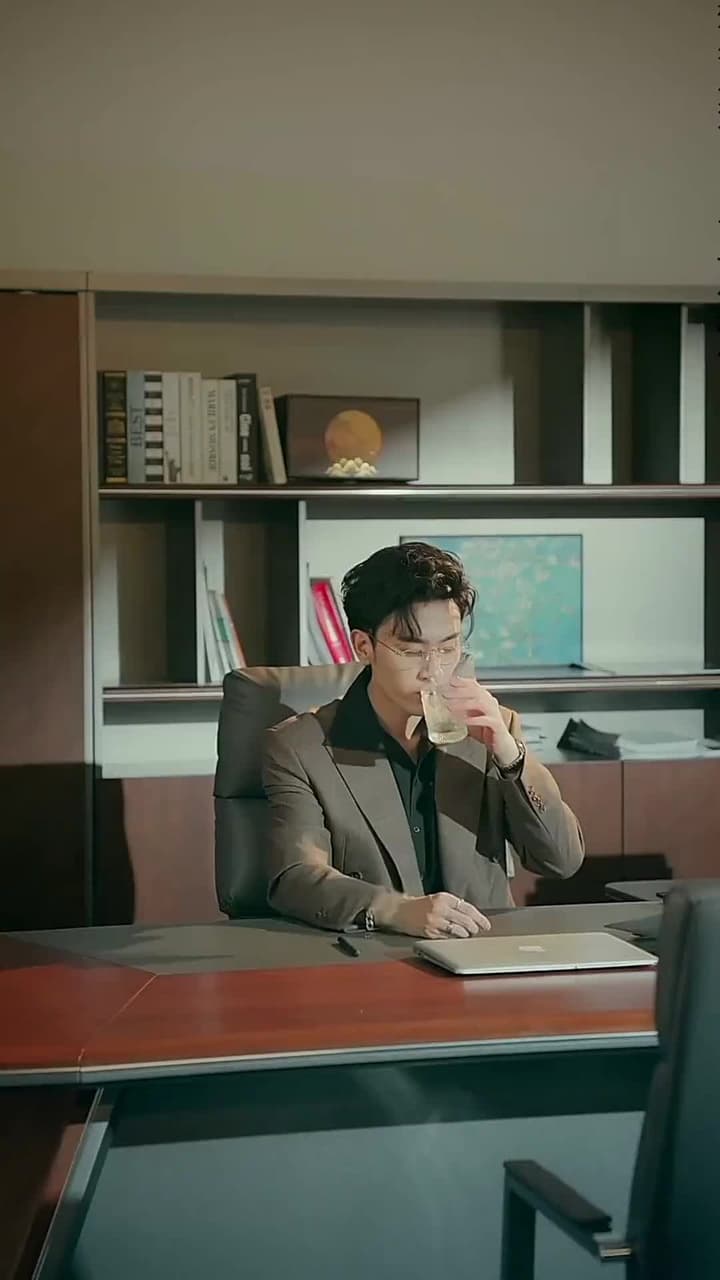 [Dijuluki]Kemesraan Malam ini - Episode 74