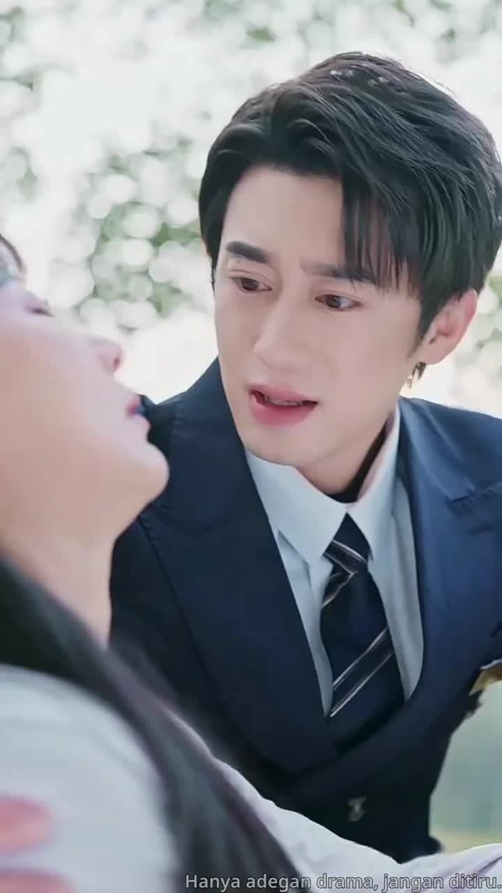 Tinggalkan Hidup Lamaku - Episode 6