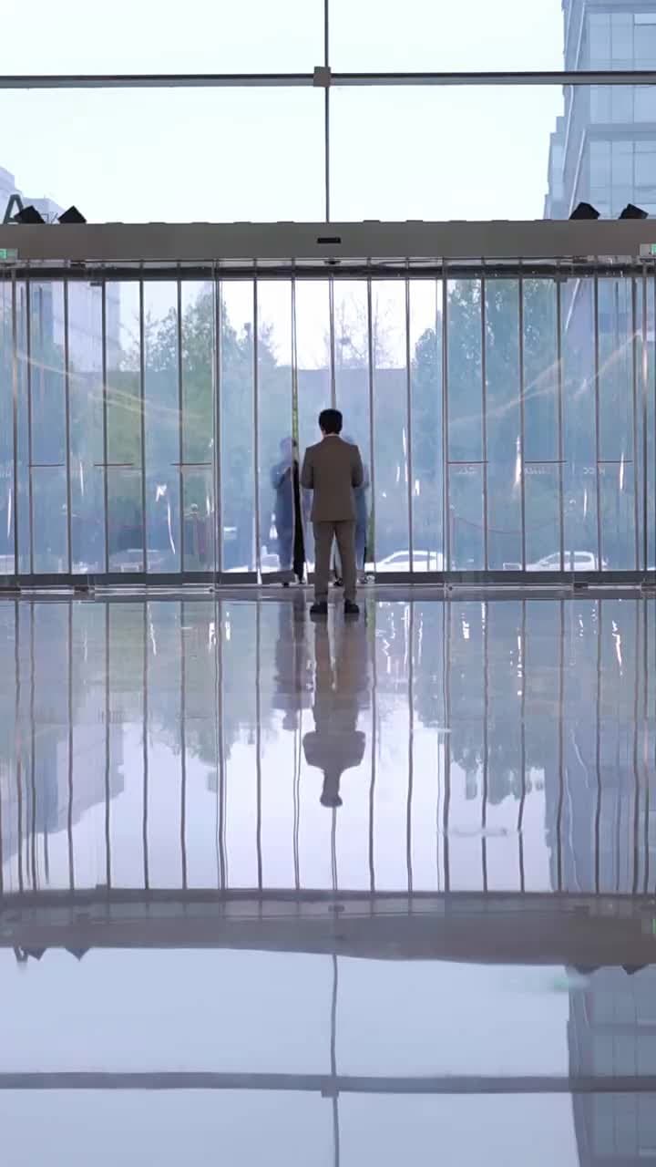 สามีภรรยาเสนอหน้า - Episode 49