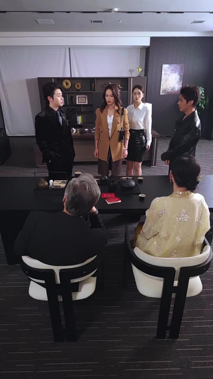 สามีภรรยาเสนอหน้า - Episode 5