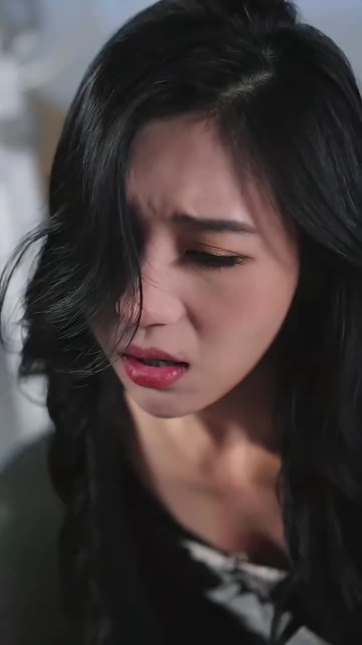 Pengkhianatan Malam Hujan - Episode 8