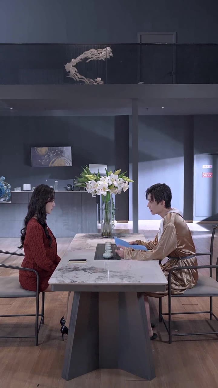訂婚前夕她和白月光去了KTV - Episode 33