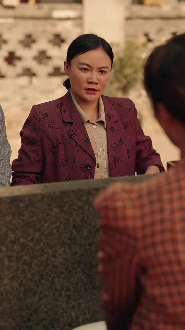 穿越八零當德華拐個閻王生個娃 - Episode 27