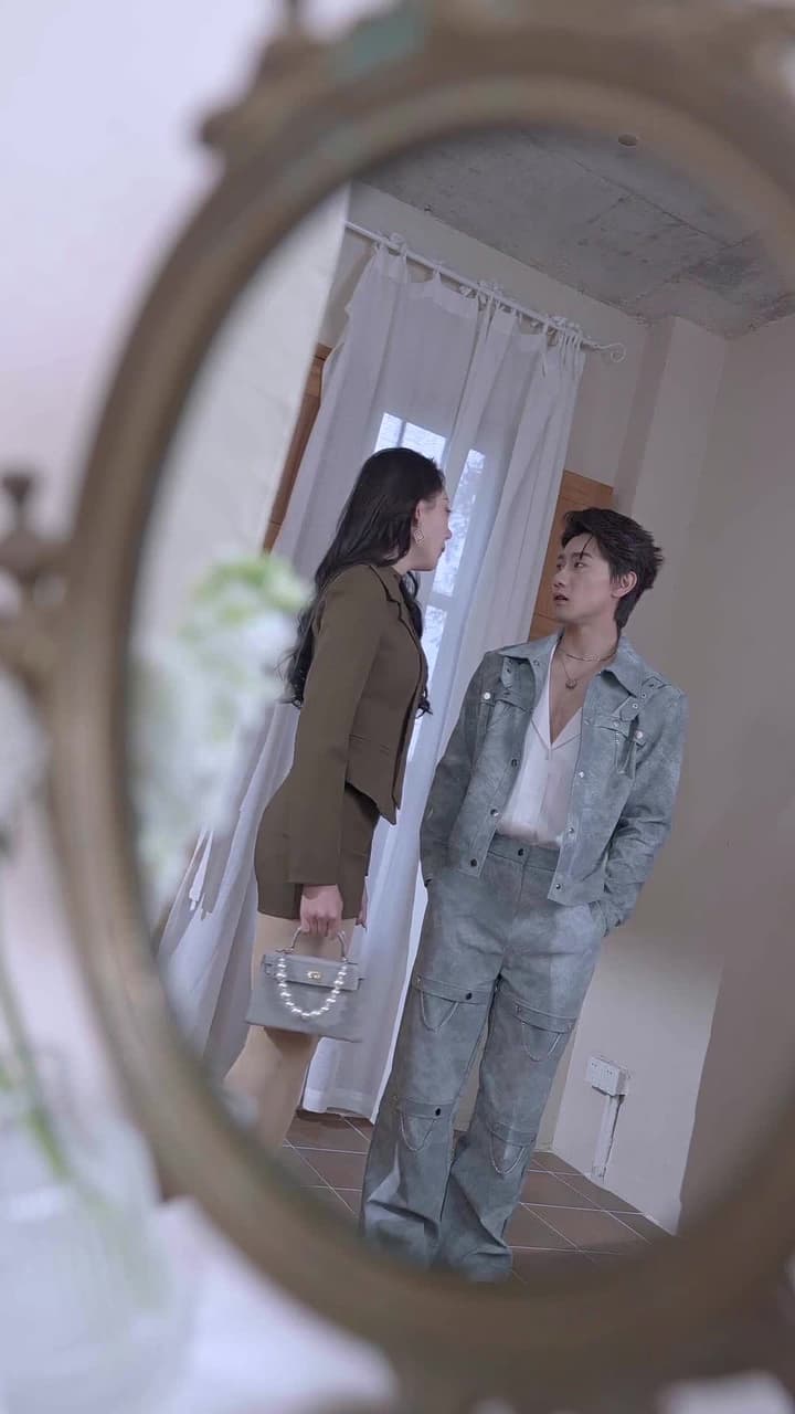 訂婚前夕她和白月光去了KTV - Episode 40