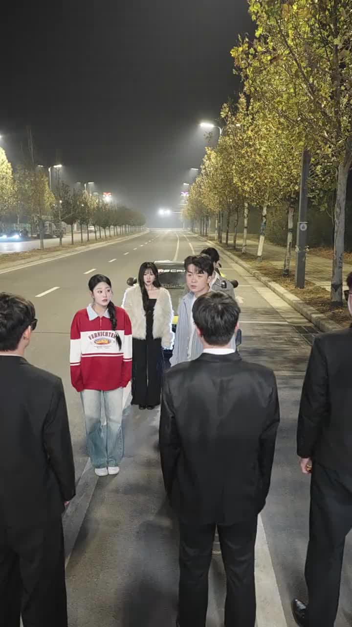 神豪系統:看直播就變強 - Episode 38