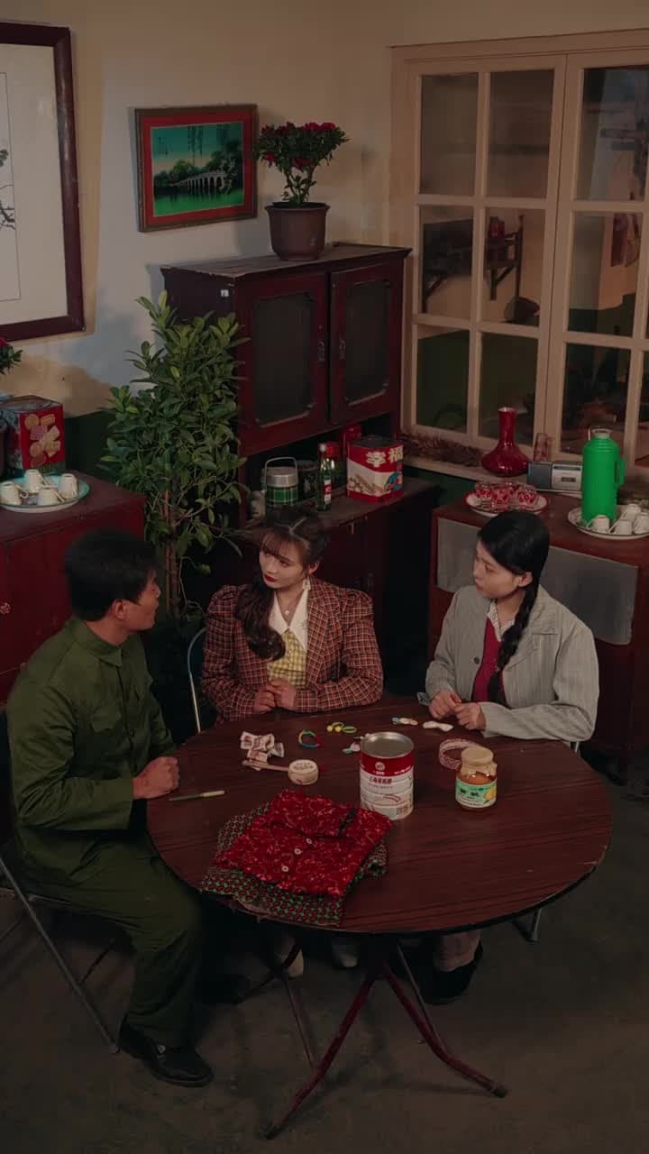 穿越八零當德華拐個閻王生個娃 - Episode 36