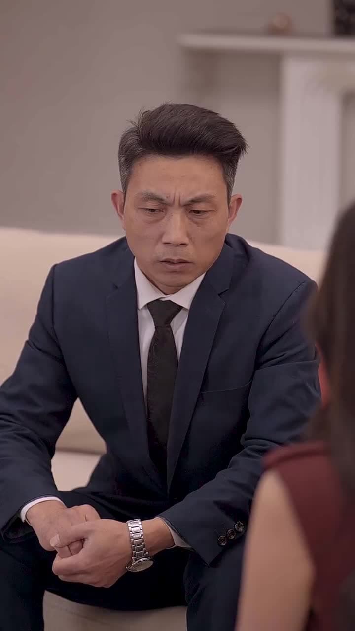 訂婚前夕她和白月光去了KTV - Episode 27