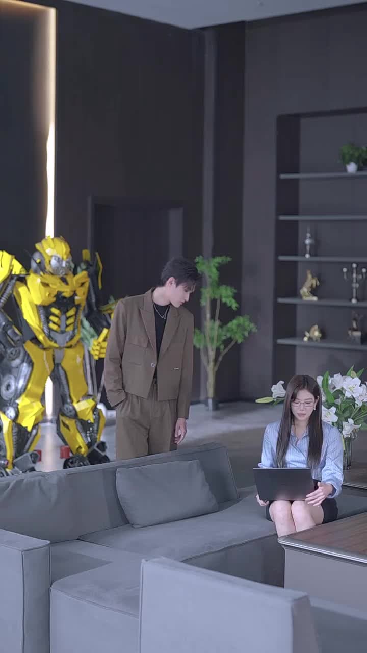 訂婚前夕她和白月光去了KTV - Episode 37