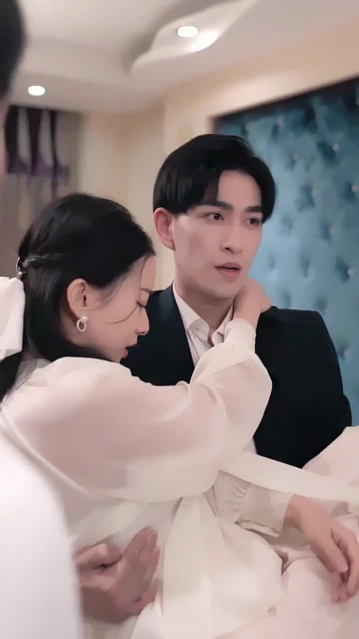 Cưới Gấp Gặp Chủ Tịch Giả Nghèo - Episode 28