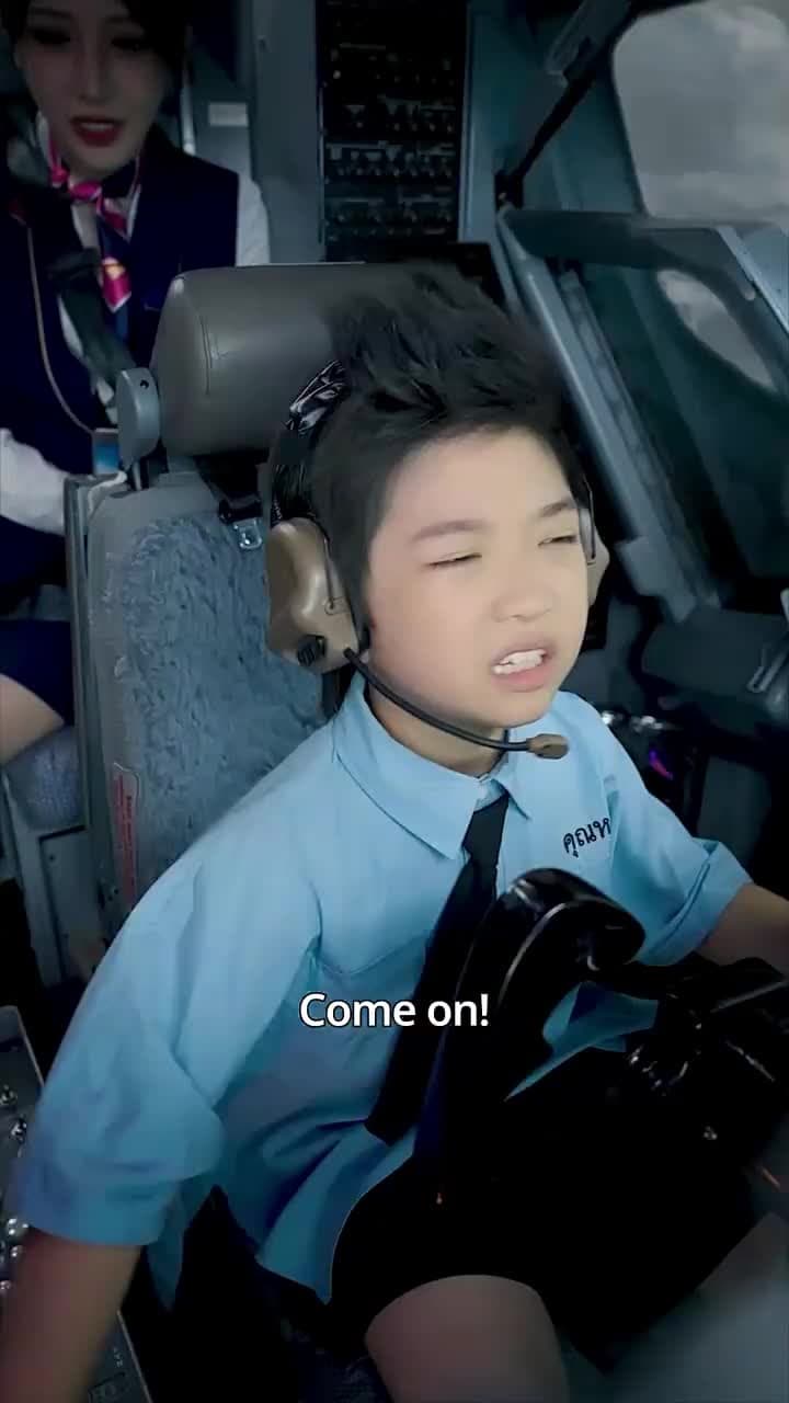 [Dubbed]Little Captain, Big Sky - Episode 12