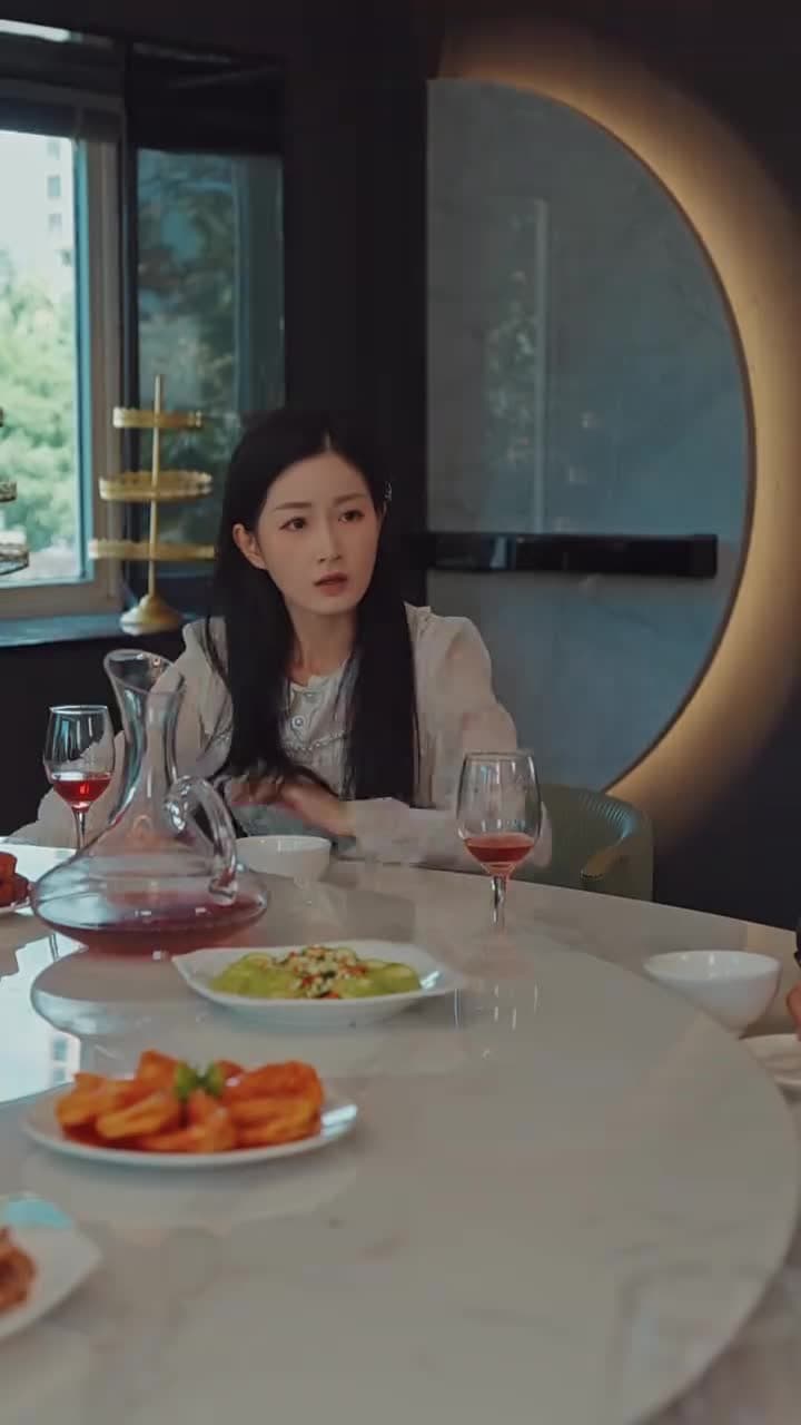 長生萬年被曾孫女直播曝光了 - Episode 73