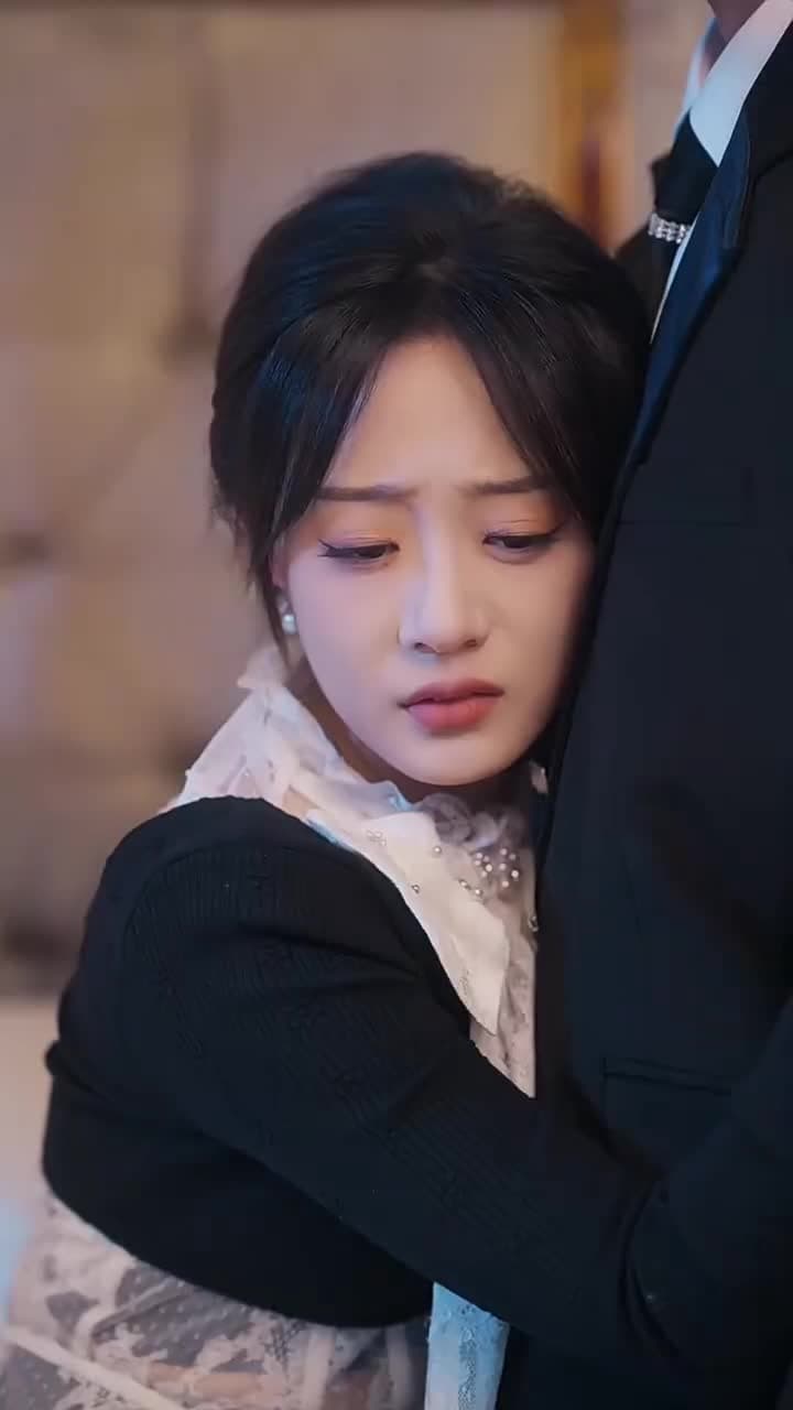 Tình Yêu Trong Vòng Xoáy Quyền Lực - Episode 24
