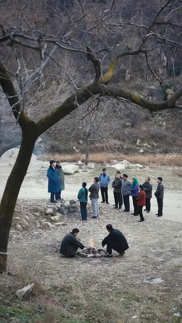 七零大旱,我家挖出地下暗河 - Episode 80