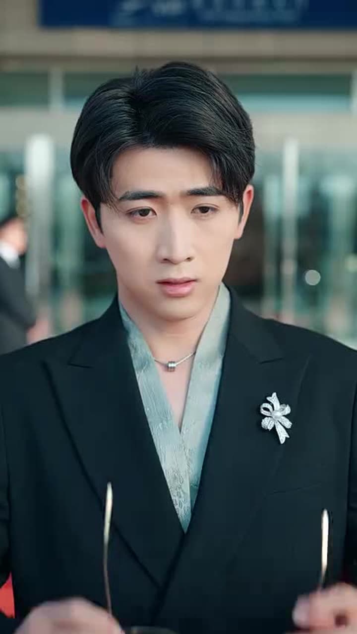 The Hidden Heir's Ultimate Comeback - Episode 8